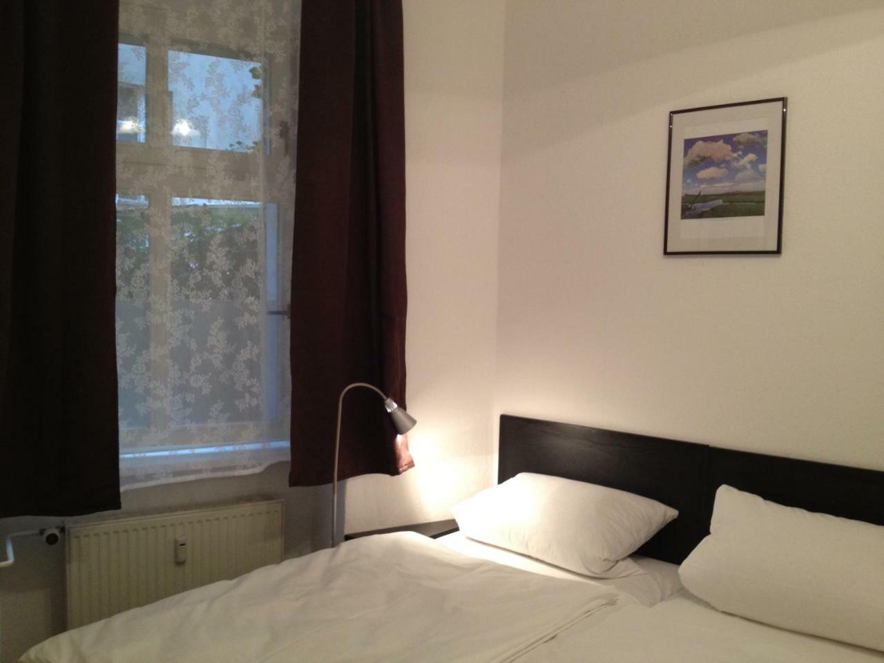 Hotel-Pension Dorma Berlin Exterior photo